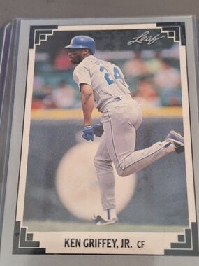 Leaf Ken Griffey Jr Cf Baseball Card - Used